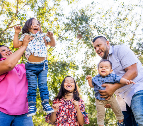 PÜHF Health - Happy Family - Home -family488430